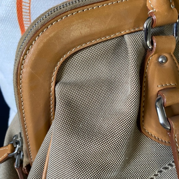PRADA Vitello Daino Trimmed Canapa Logo Frame Bag - Picture 4 of 17